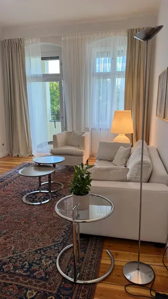 Wunderschöne vollmöblierte Altbau-Wohnung am Stadtpark Steglitz — photo 1